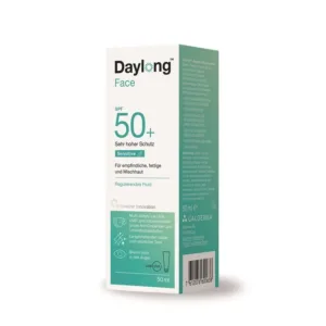 Daylong sensitive SPF 50+ fluide regulateur spray 50 ml